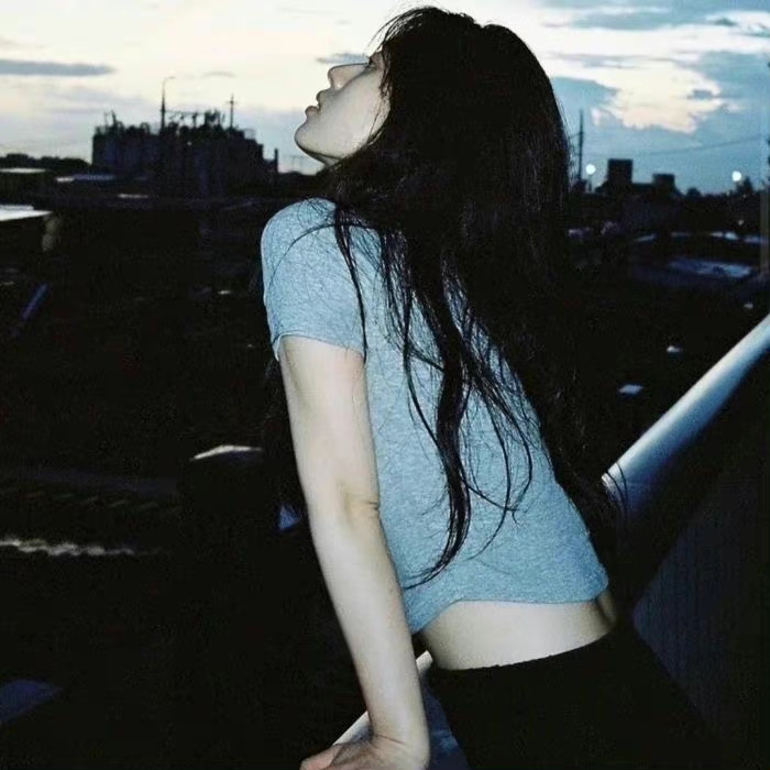 美女头像真实自然2020_美女图片微信头像