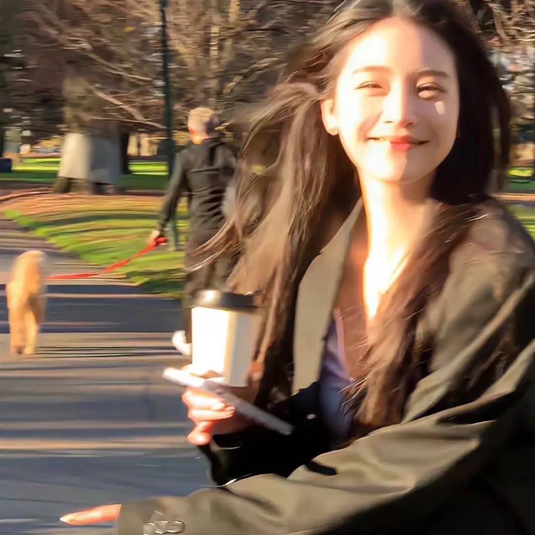 美女照片头像真人图片_美女照片背影侧面唯美