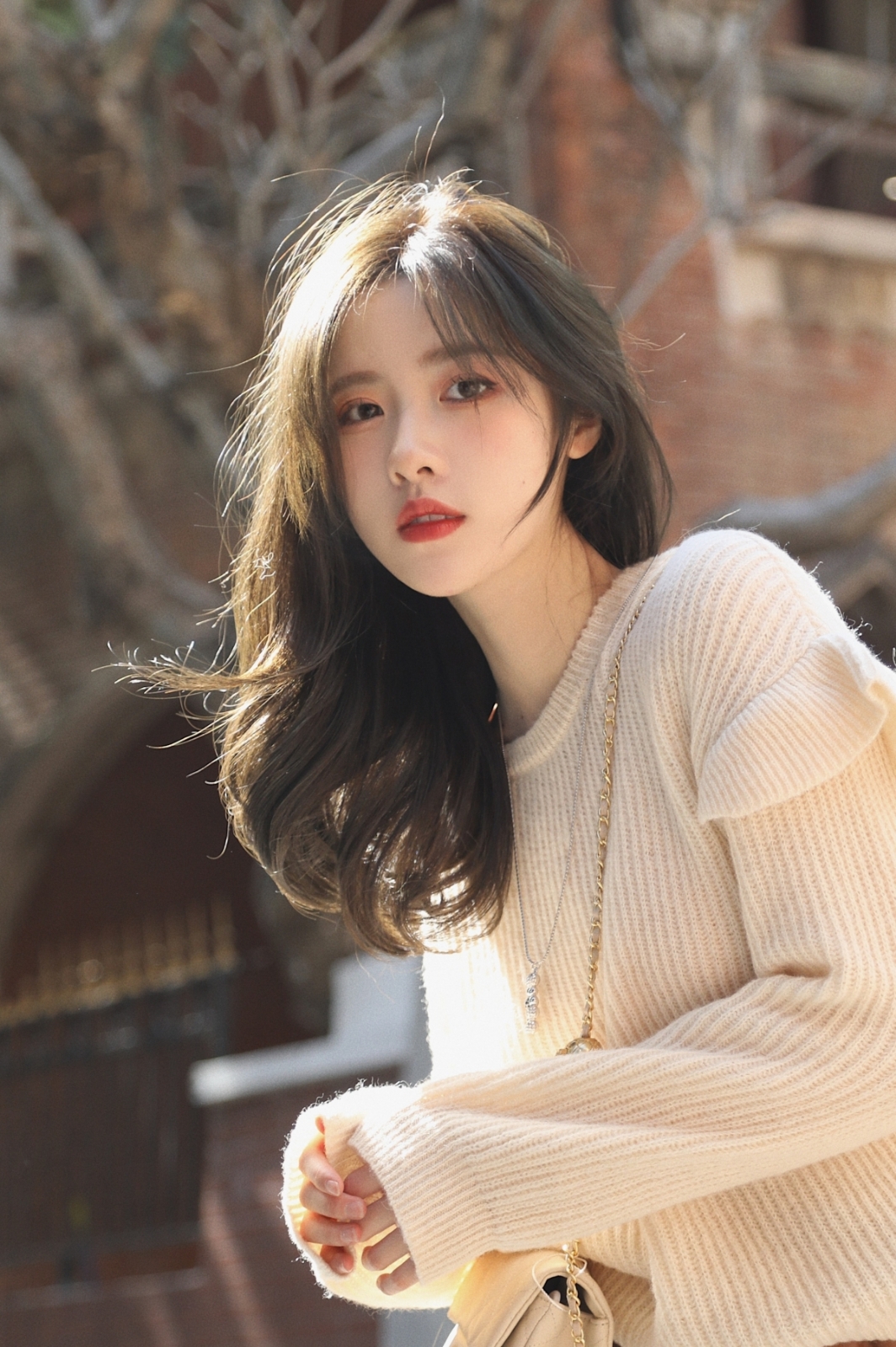 美女头像真人很吸引人_美女自拍