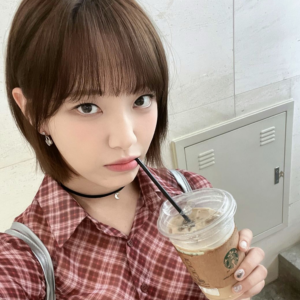 美女照片头像真人图片_美女照片头像霸气