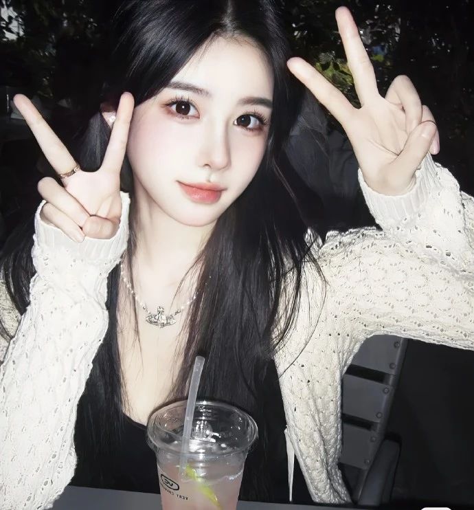 美女壁纸4k高清清纯_美女图片微信头像
