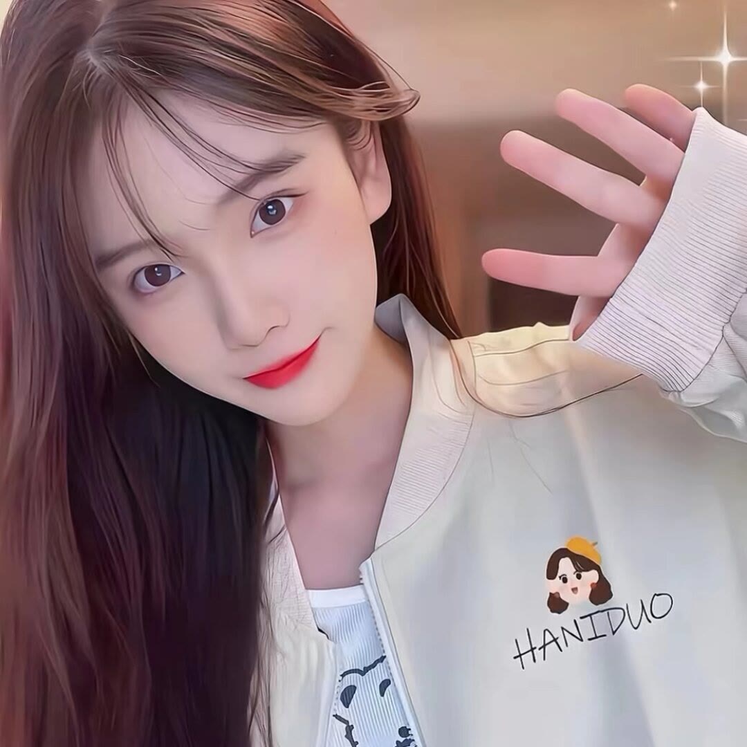 美女照片背影侧面唯美_美女照片手机挡脸头像