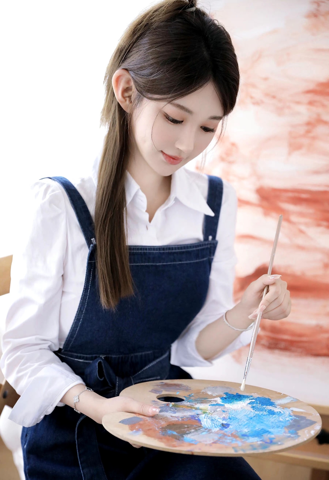 美女壁纸电脑壁纸4k_美女高雅造型
