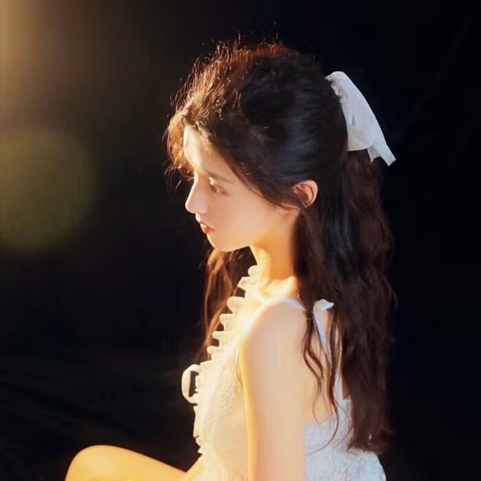 美女壁纸ins电脑_美女头像真人氛围感