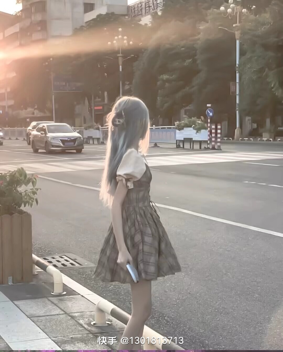 美女壁纸图片2025最新款_美女壁纸