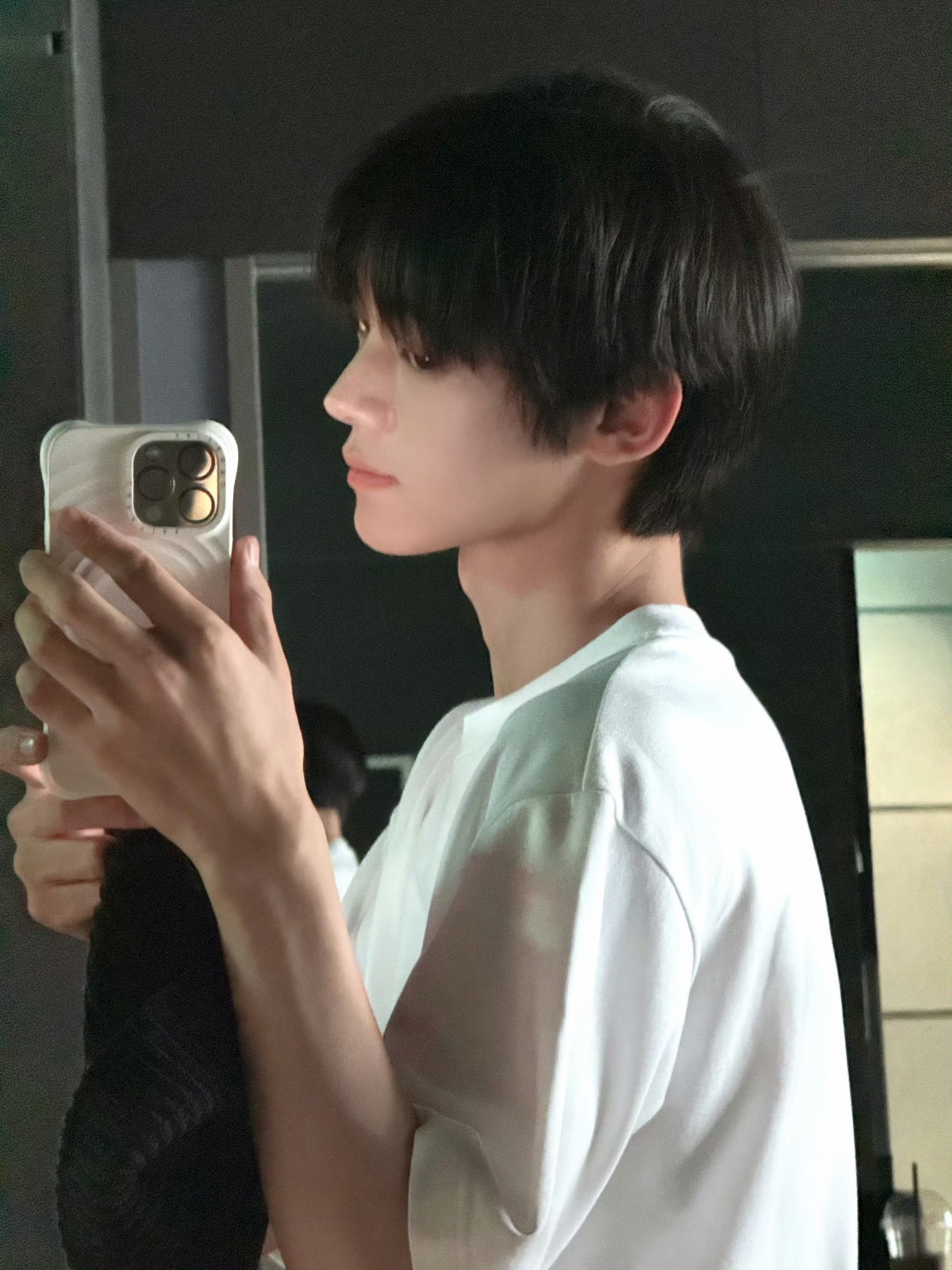美女图片微信头像背影_美女自拍