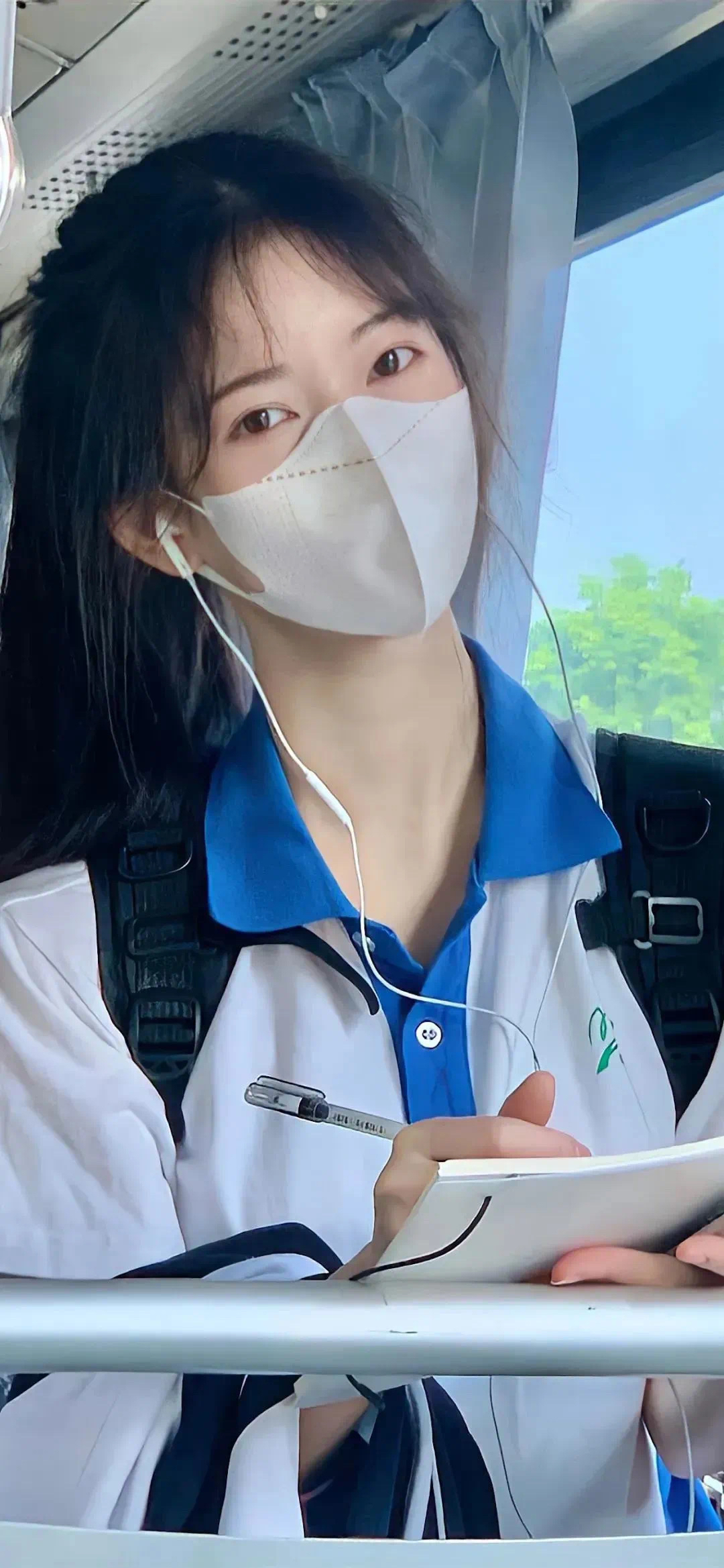 美女高雅造型_美女头像真实