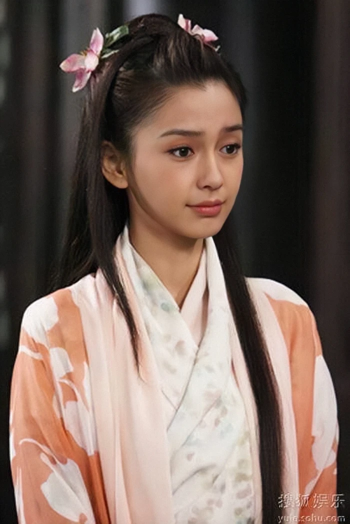 美女头像真人甜美_美女头像真人高冷
