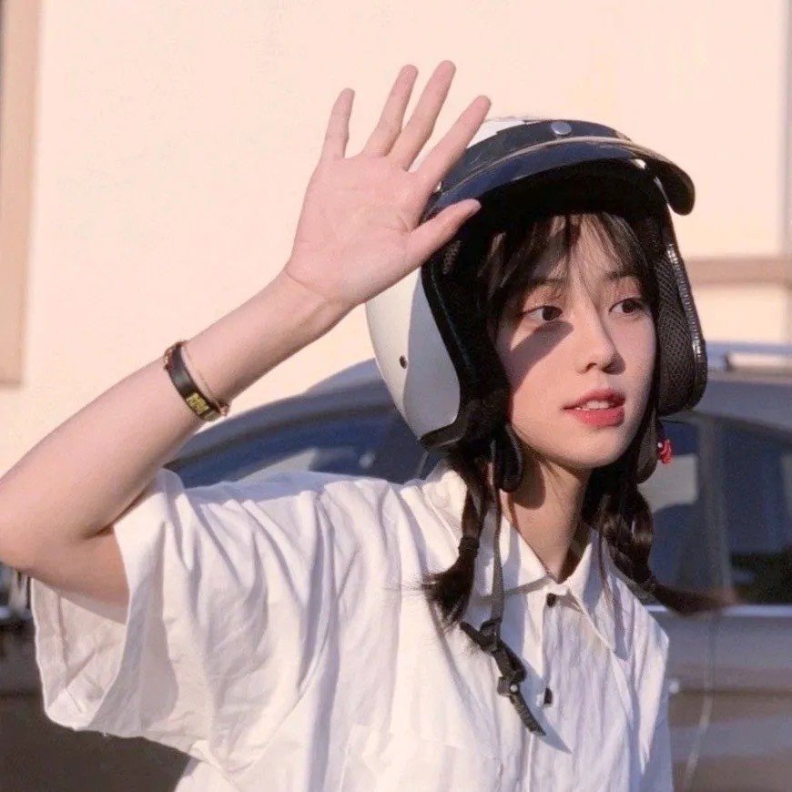 美女头像真人_美女图片微信头像背影