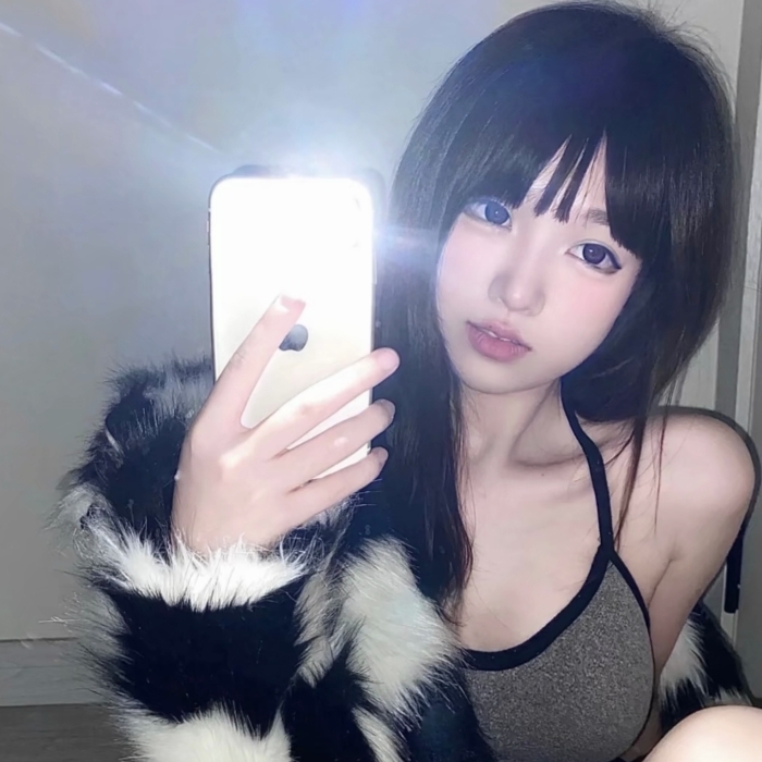 美女照片侧脸好看头像_美女图片微信头像