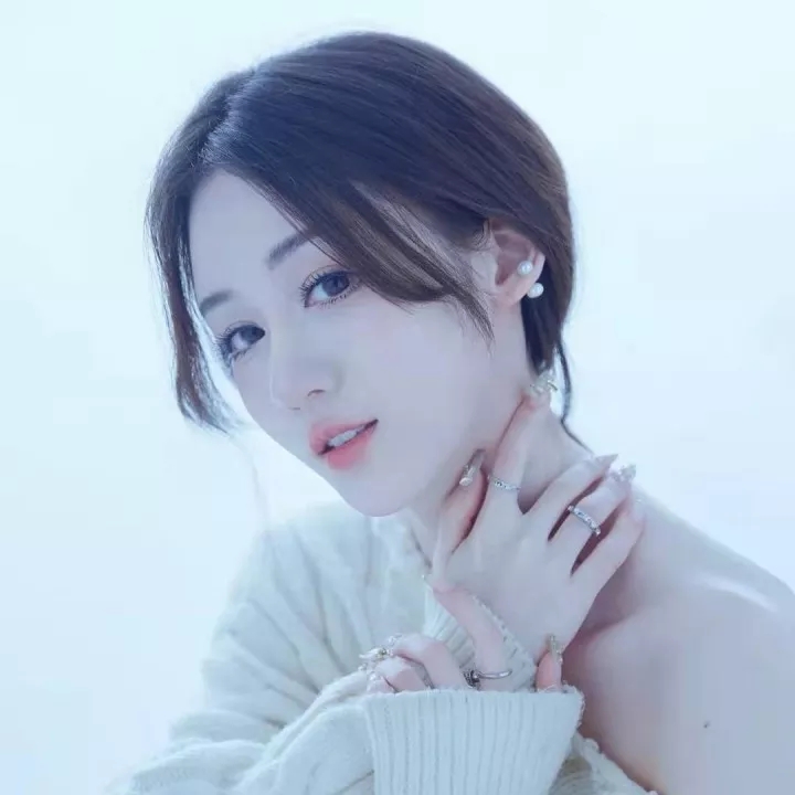 食戟之灵：贰之皿美女头像甜美