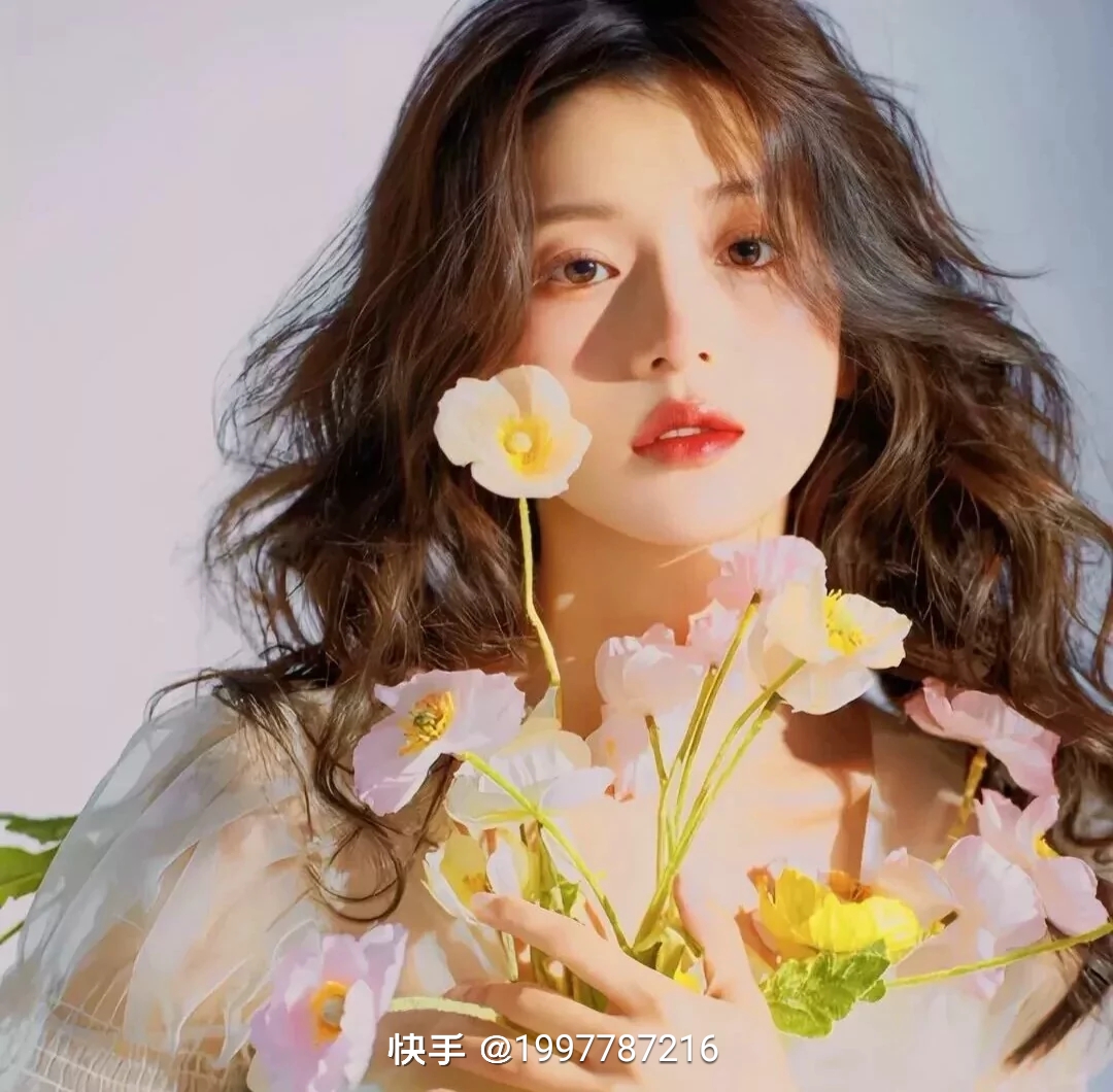 美女照片大全壁纸高清_美女头像真人