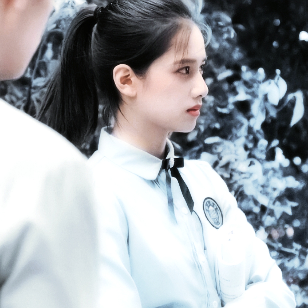 美女照片_美女高雅造型