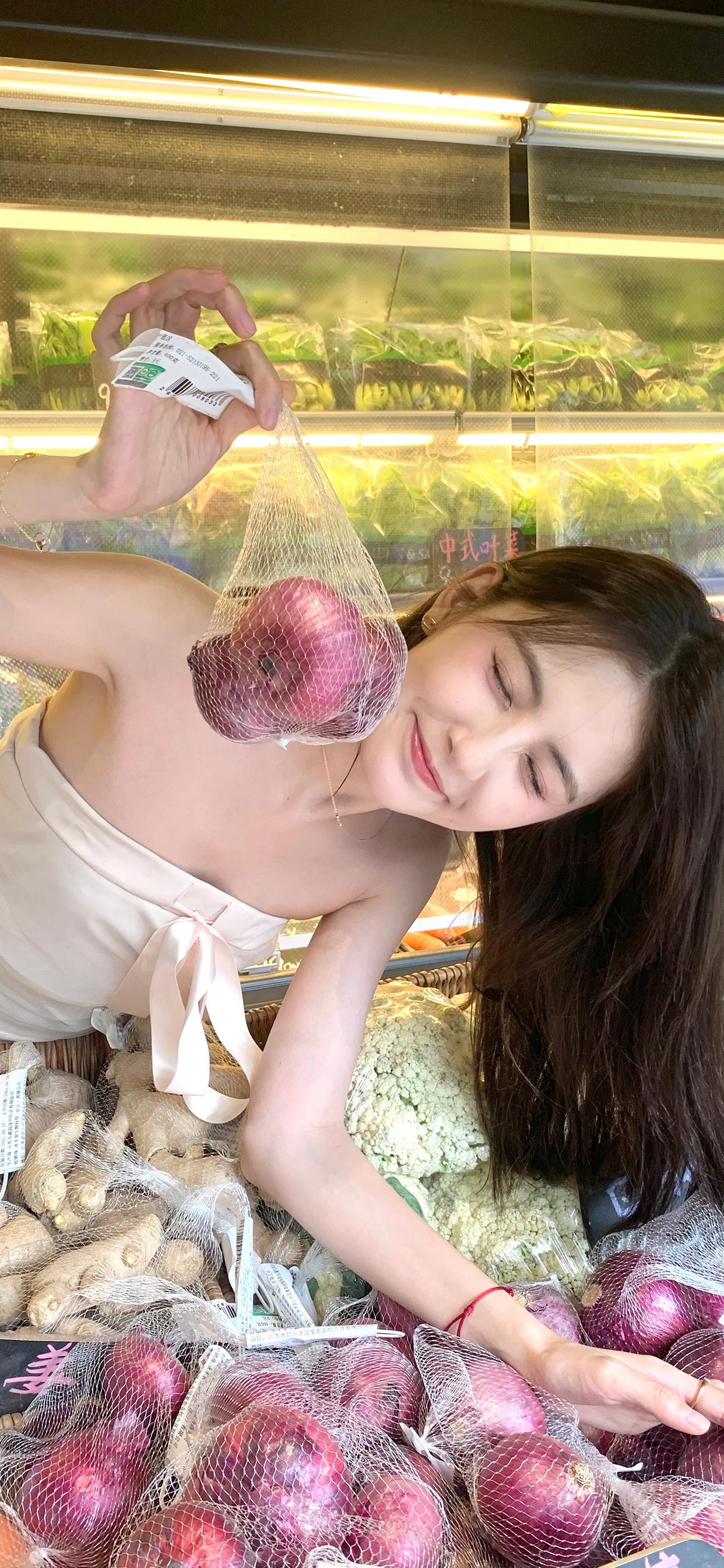 美女壁纸桌面_美女头像真人氛围感