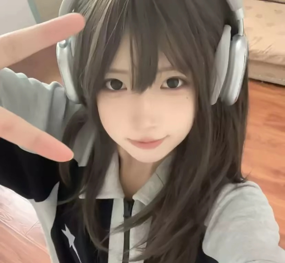 美女头像真人背影_美女高雅造型