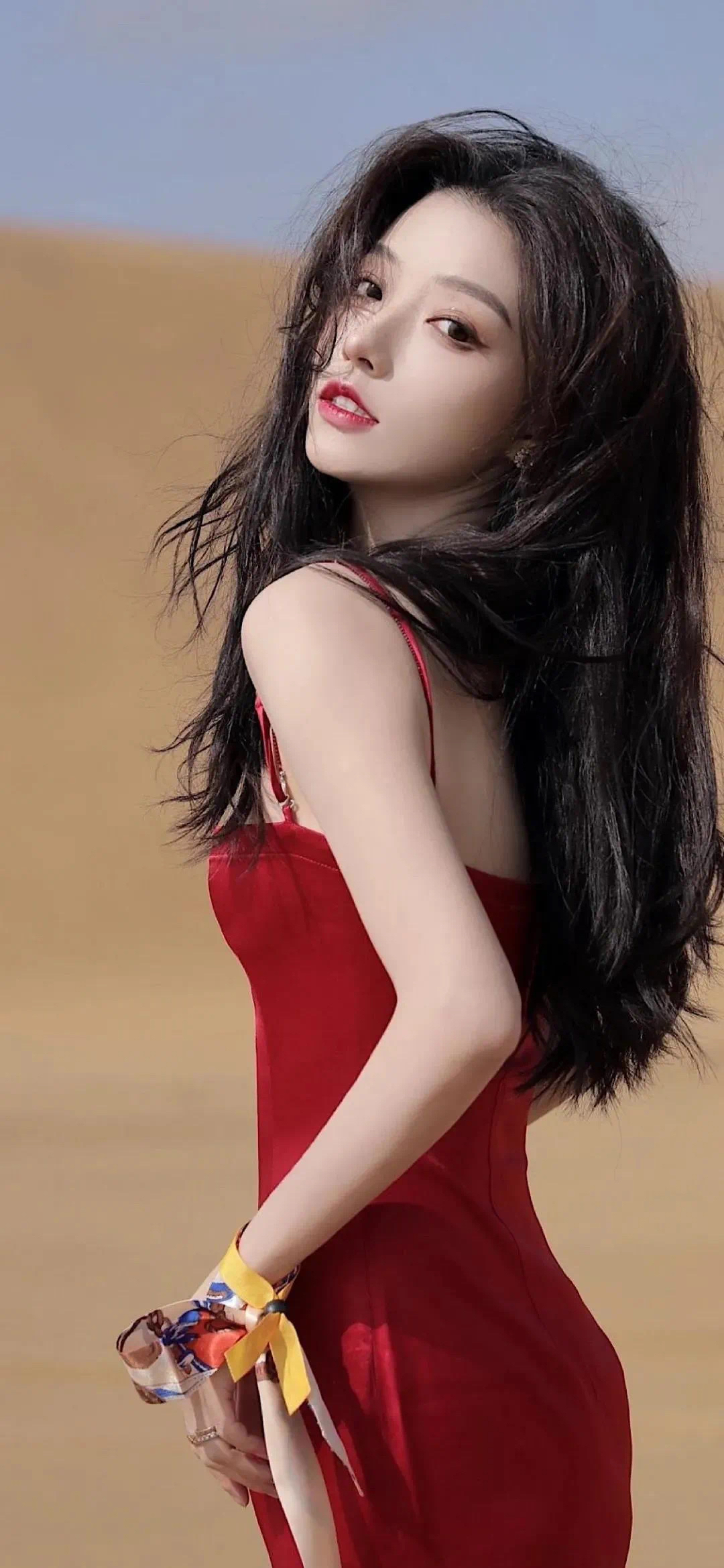 美女图片微信头像真人背影_美女头像甜美