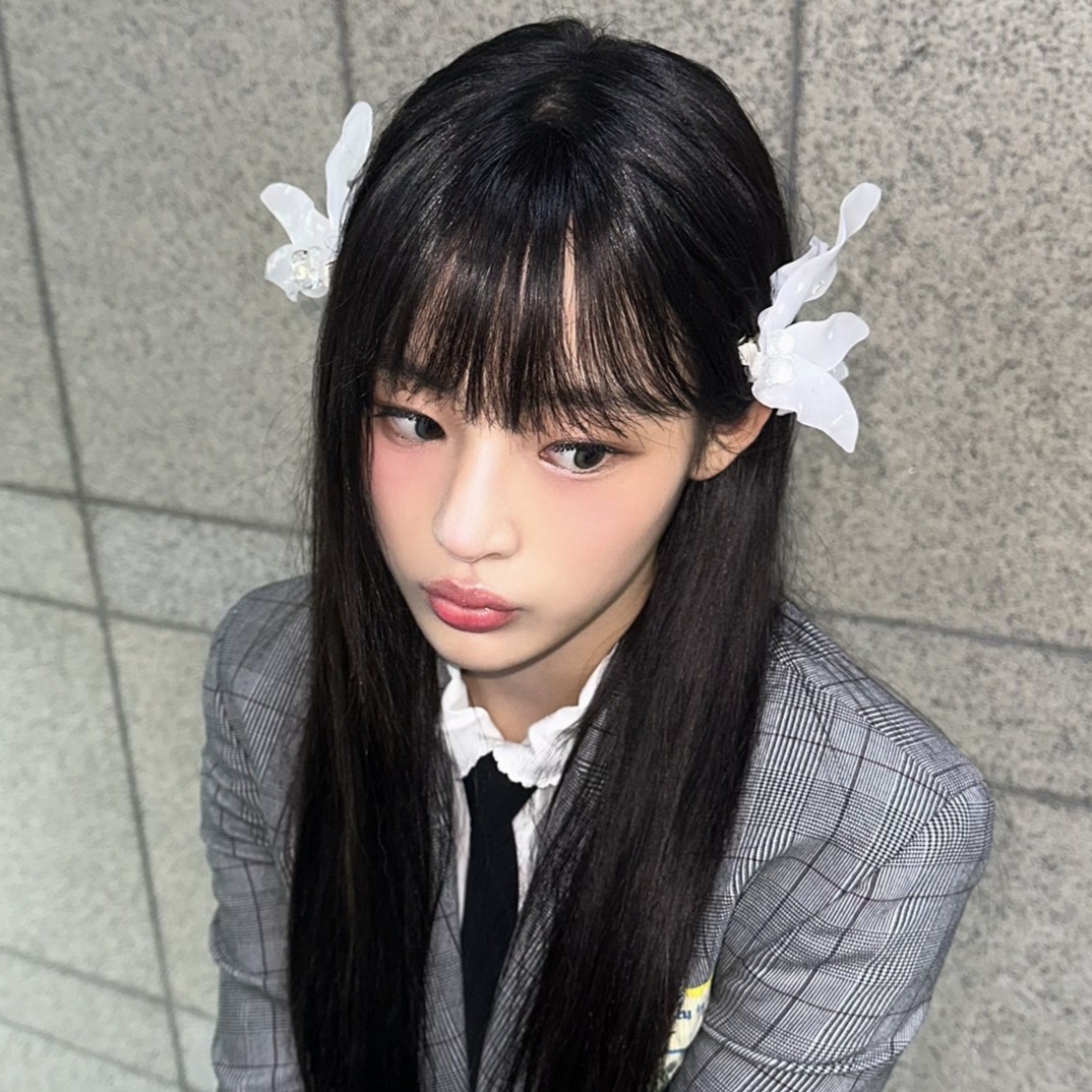 美女头像一个人_美女自拍
