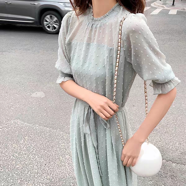 美女图片微信头像背影酷霸气_美女图片微信头像背影唯美