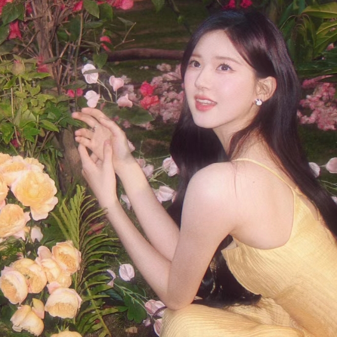 美女图片微信头像真人背影_美女头像甜美