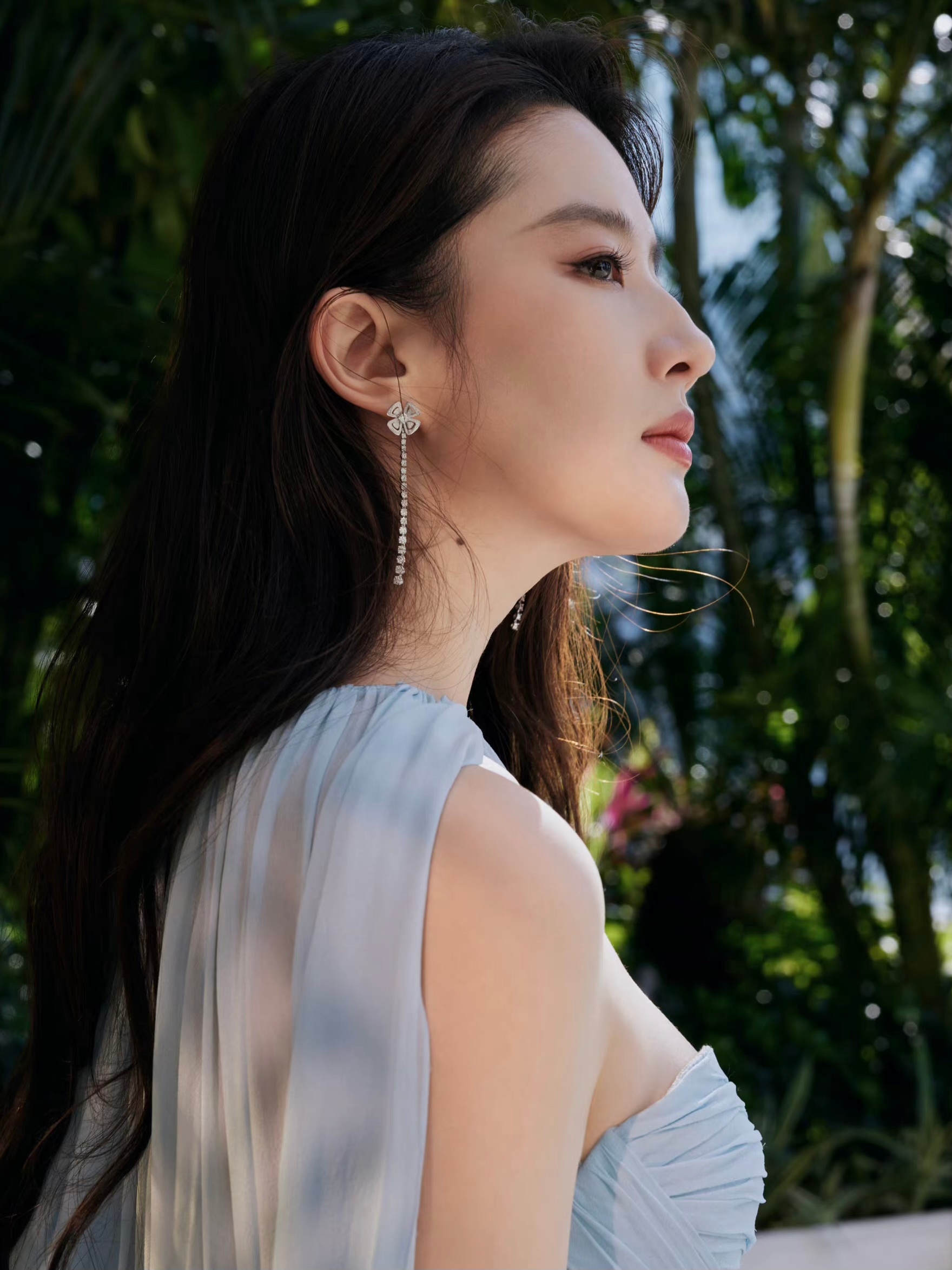 故事图图片_美女壁纸4k高清唯美