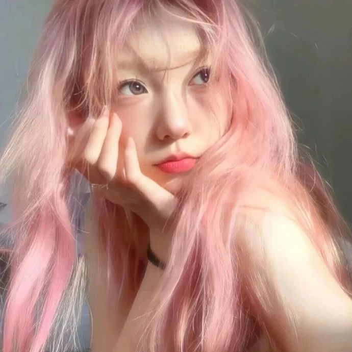 美女图片微信头像侧面_美女壁纸