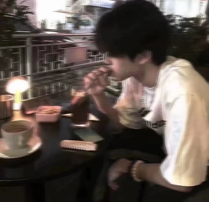 美女头像真人头像高清_美女自拍