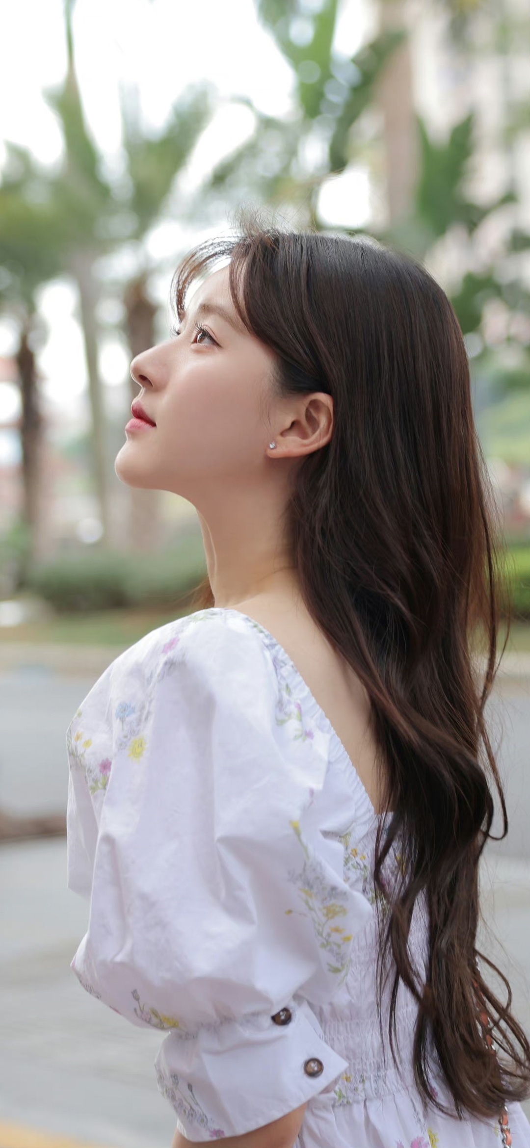 年度头像氛围网感照片合集朱林悠来自小红书网页版_美女头像真人甜美
