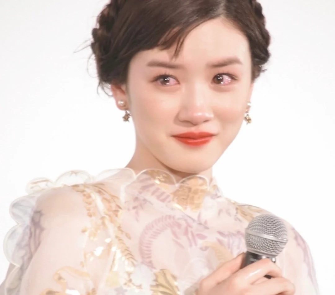 美女壁纸手机壁纸_美女图片微信头像