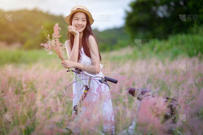 女生头像_美女图片微信头像真人背影