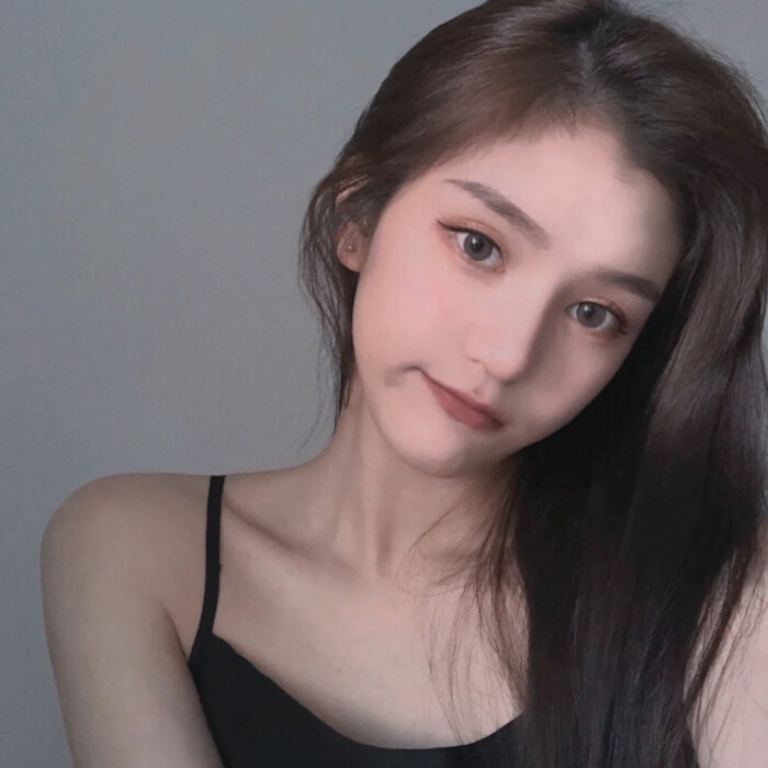 美女壁纸_美女高雅造型