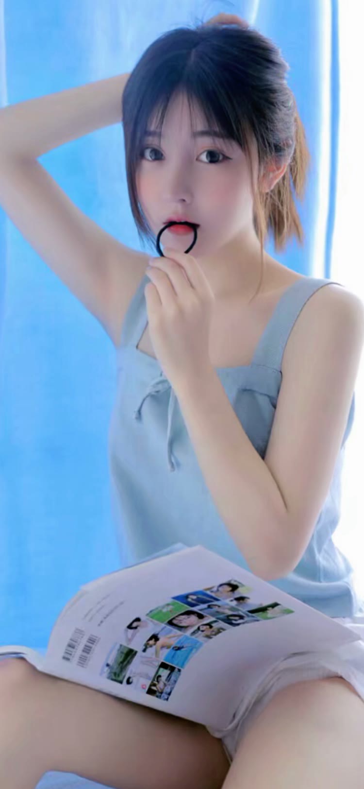 李沁白色裙子手机美女壁纸彼岸手机壁纸_美女照片游泳写真壁纸