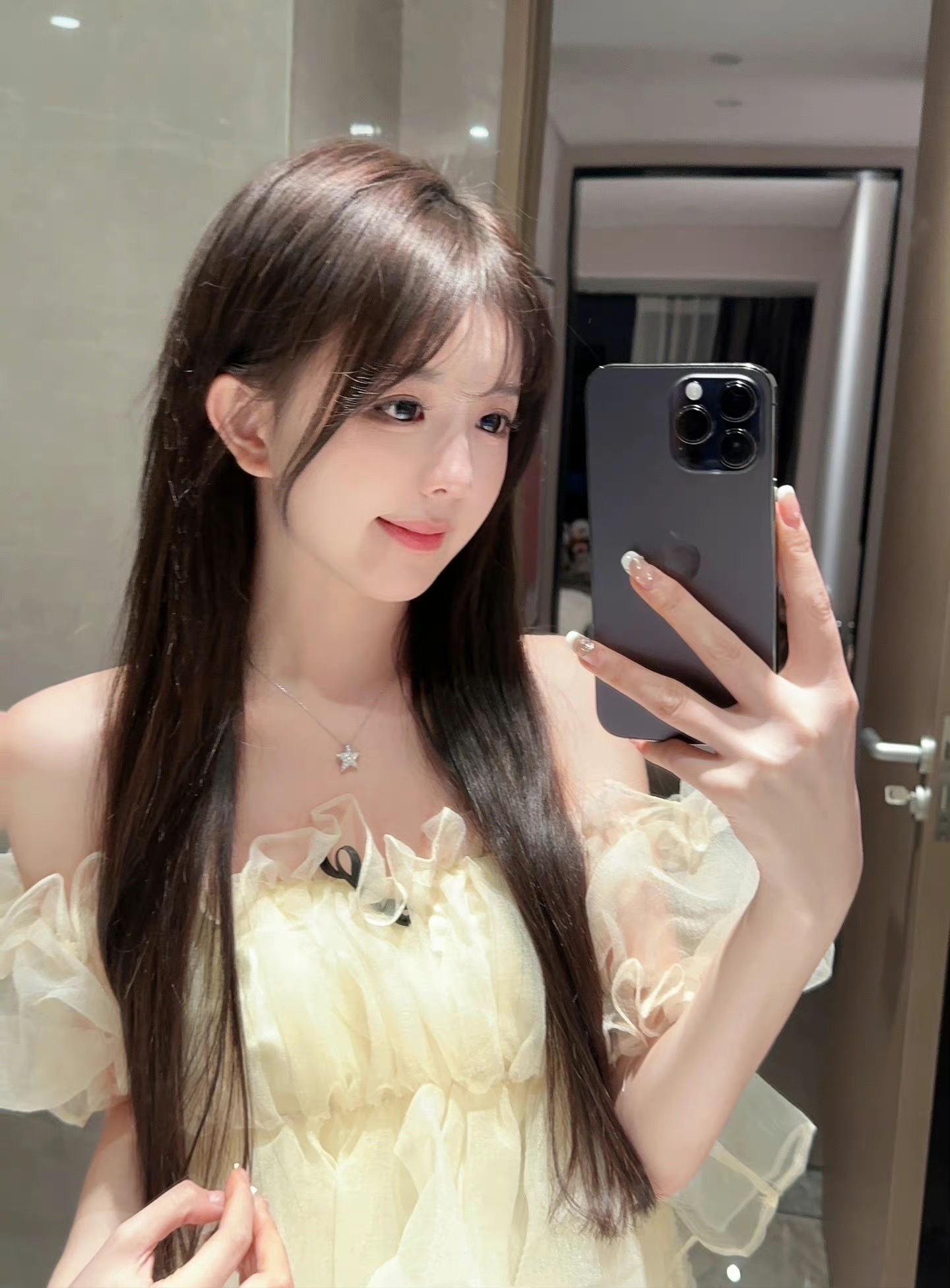 冬天女生背影头像玲来自小红书网页版_美女热舞