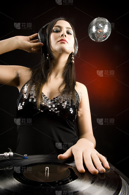 迪丽热巴第十幕花絮照_美女头像图片真人
