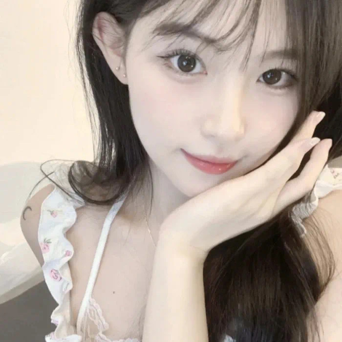 叶子楣露全乳特区爱奴_操了同父异母的继妹 - 宠物