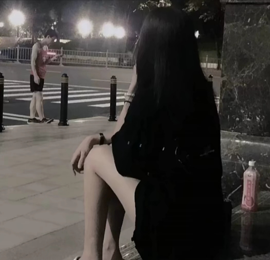 美女壁纸4k高清唯美_美女自拍