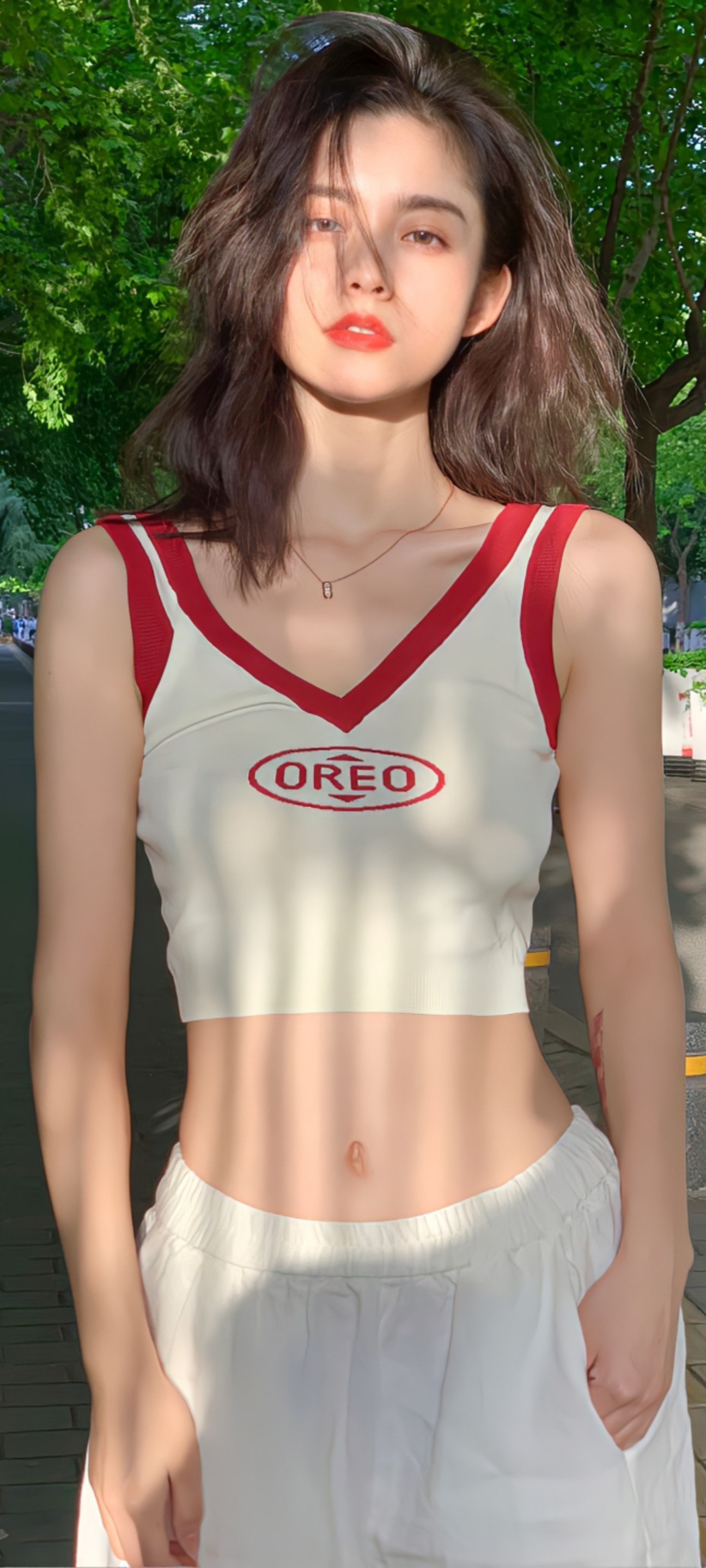 美女图片微信头像_美女头像真人版好看
