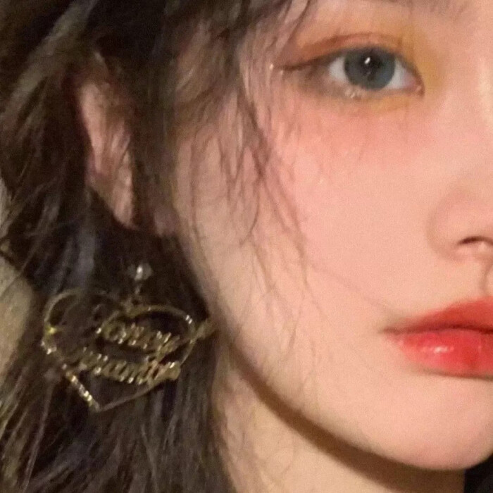 美女头像真人很吸引人_美女头像真人职业