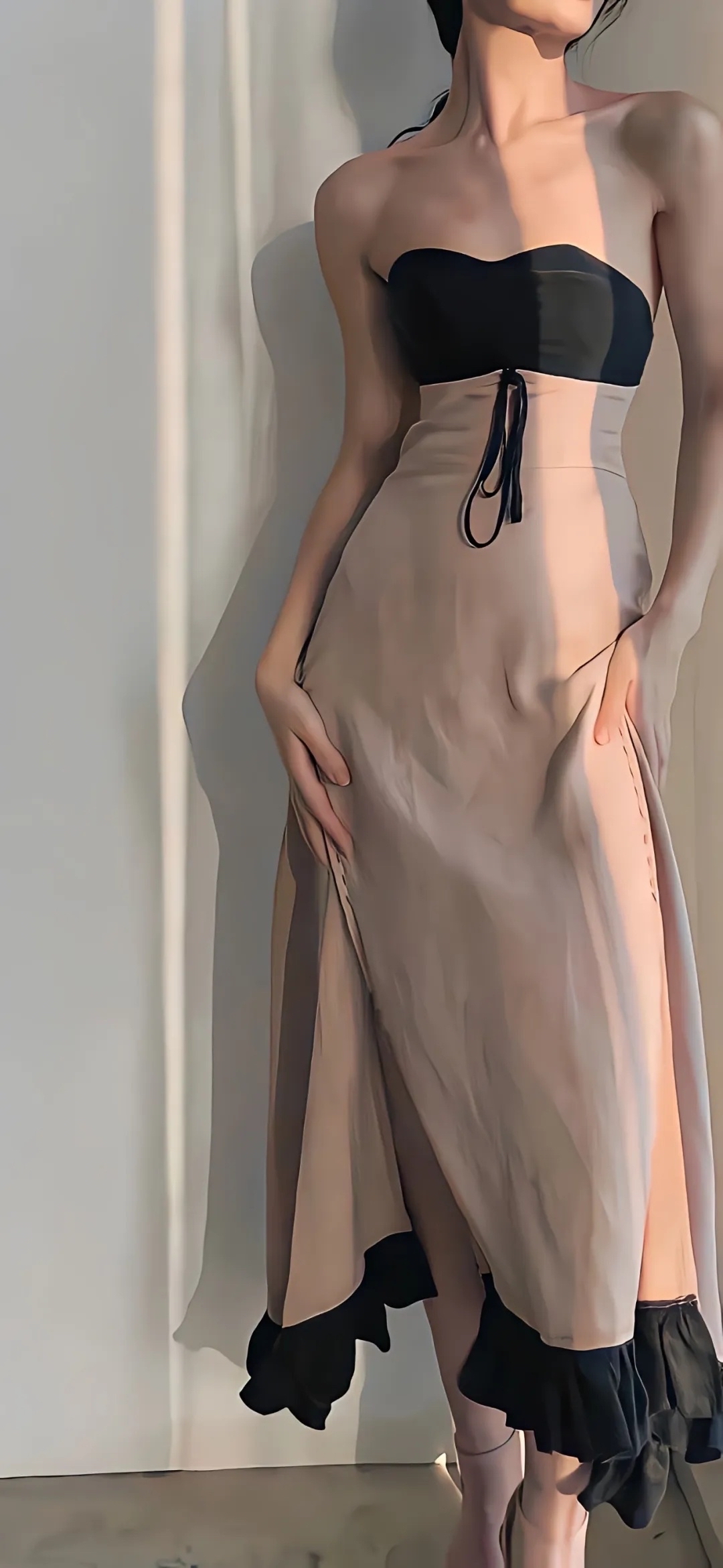 美女图片微信头像_美女照片手机挡脸头像