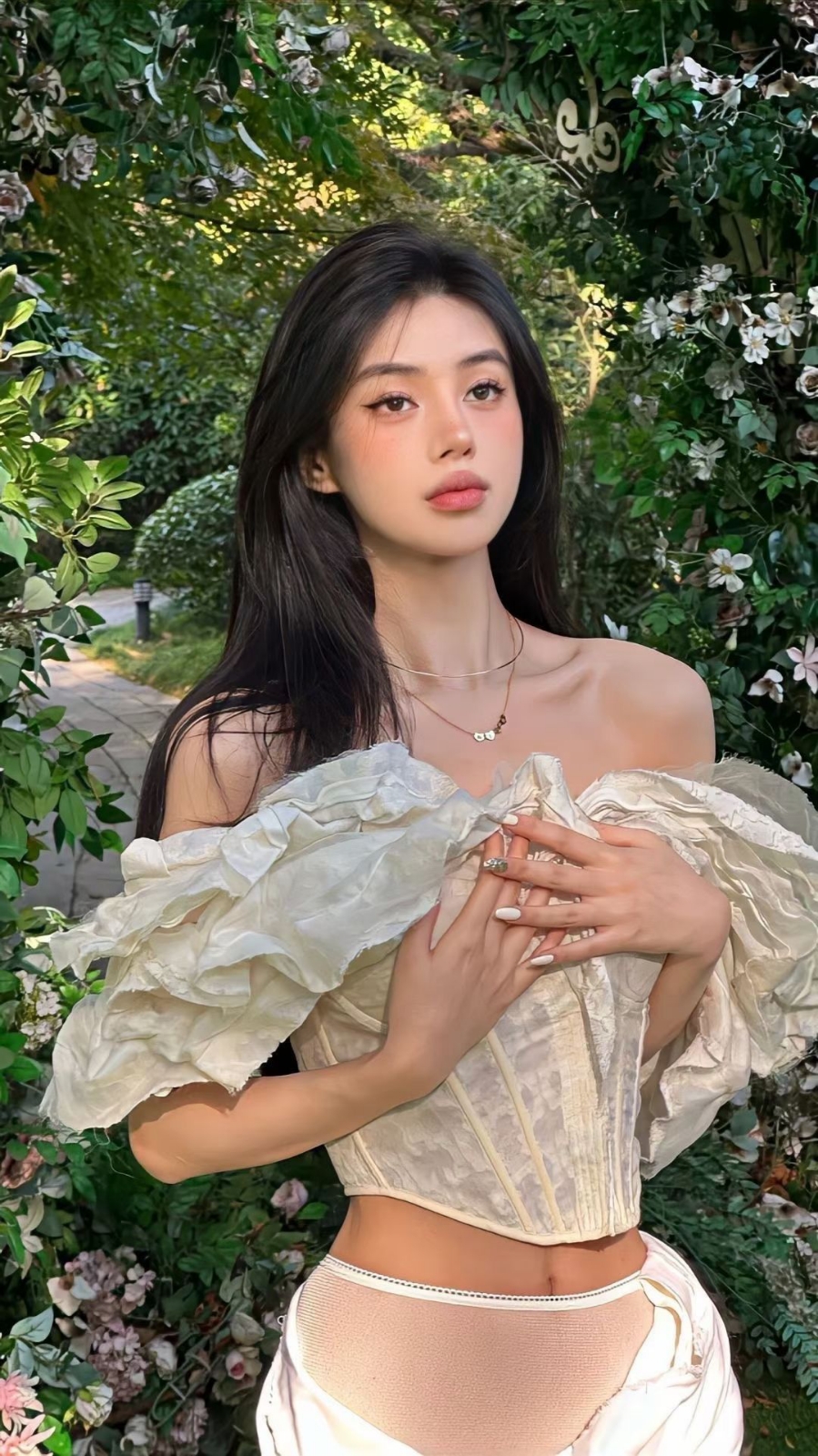美女壁纸_美女头像气质