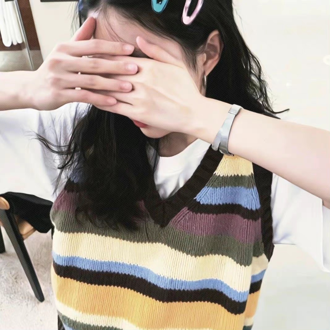 美女自拍_美女头像甜美卡通