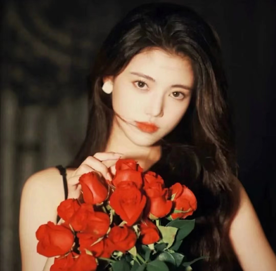 美女照片_美女照片背影侧面