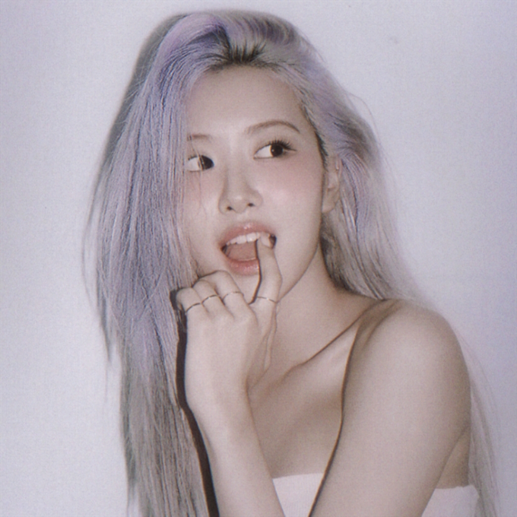 美女高雅造型_美女图片微信头像背影高清