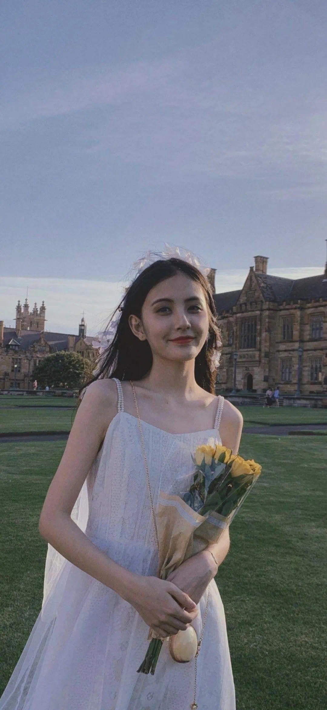 美女壁纸图片2025最新款_美女头像真人
