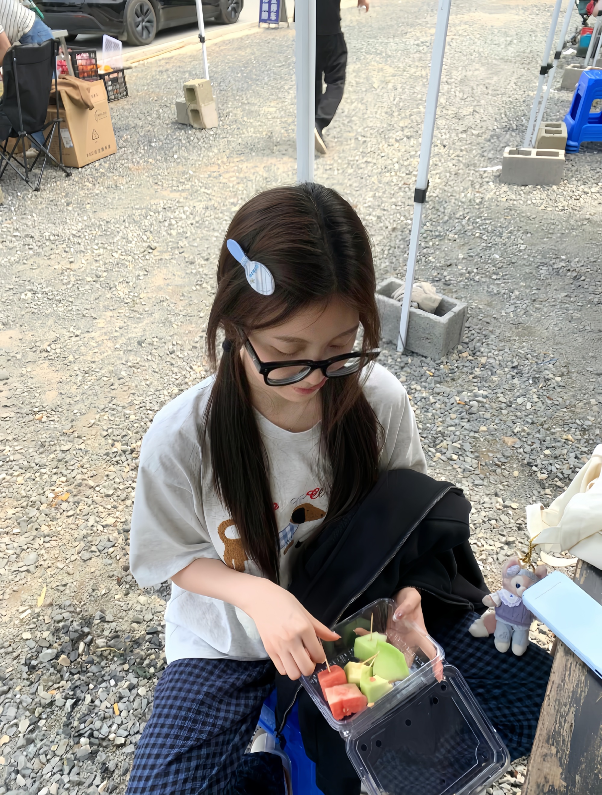 美女图片微信头像高清头像_美女图片微信头像背影酷霸气