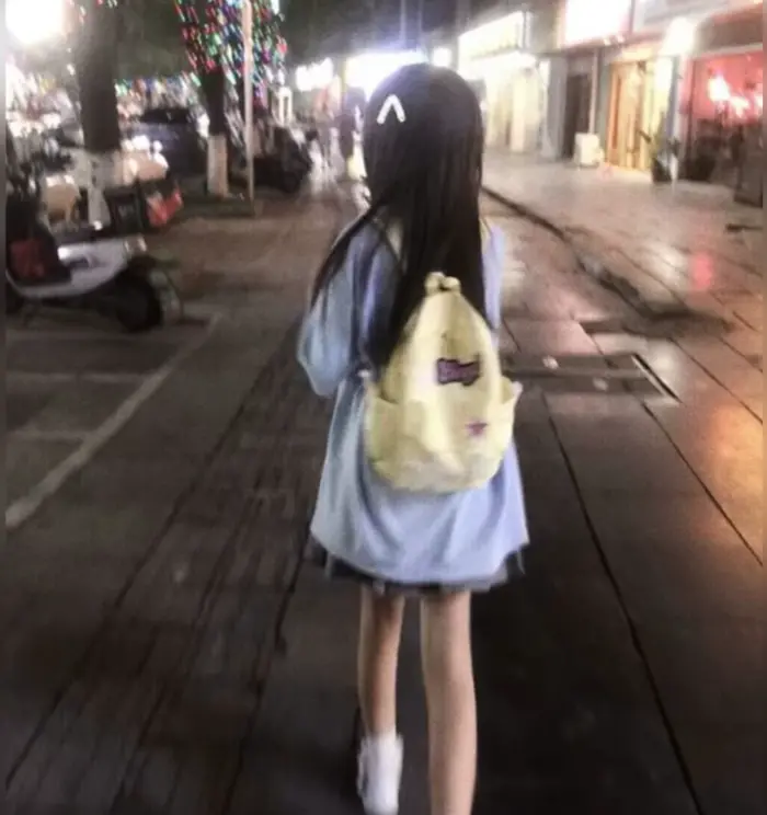 美女高雅造型_美女照片性格