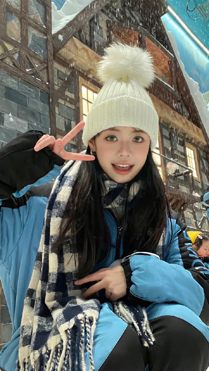 美女壁纸_美女自拍