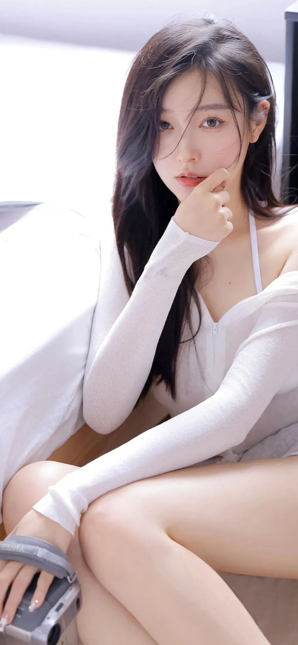 美女头像真人背影_美女照片