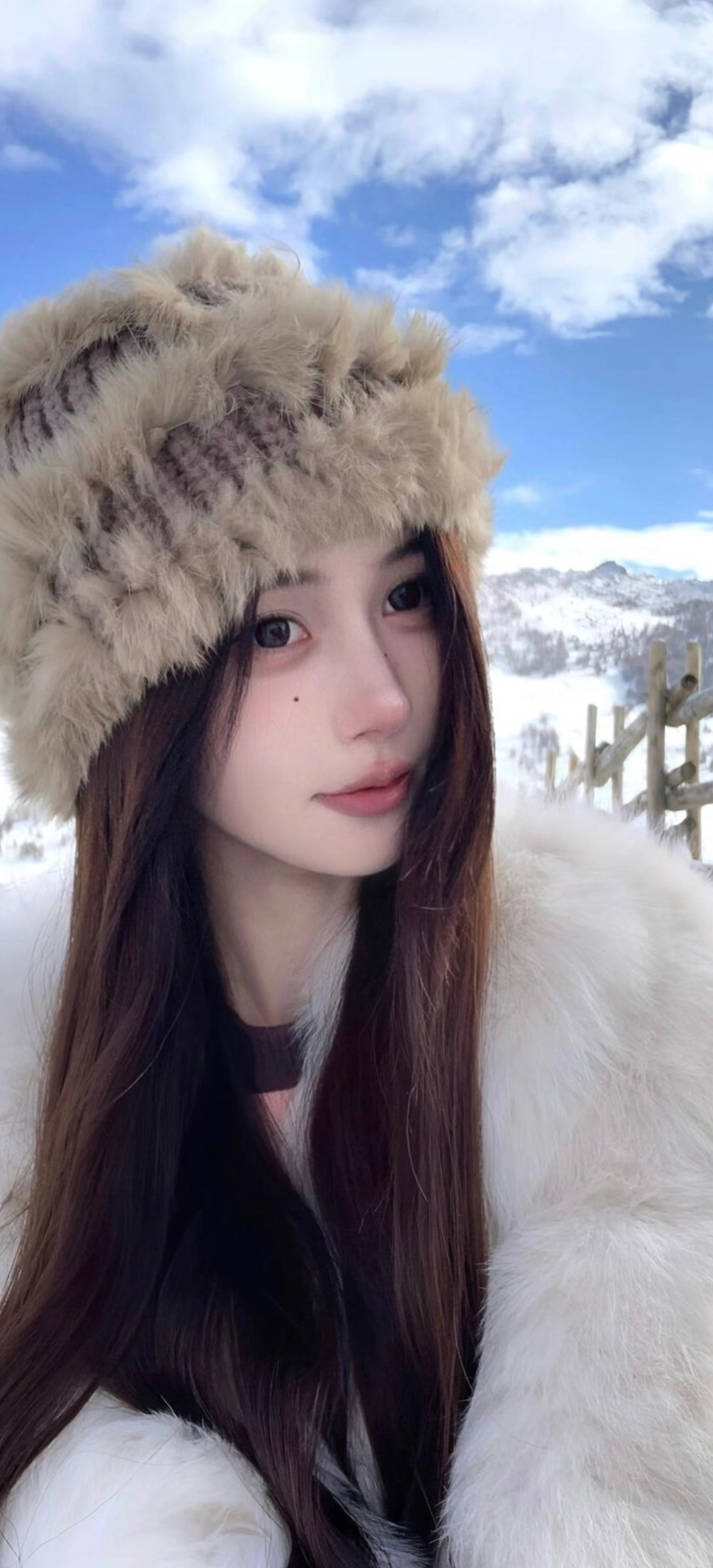 美女壁纸_美女头像一个人