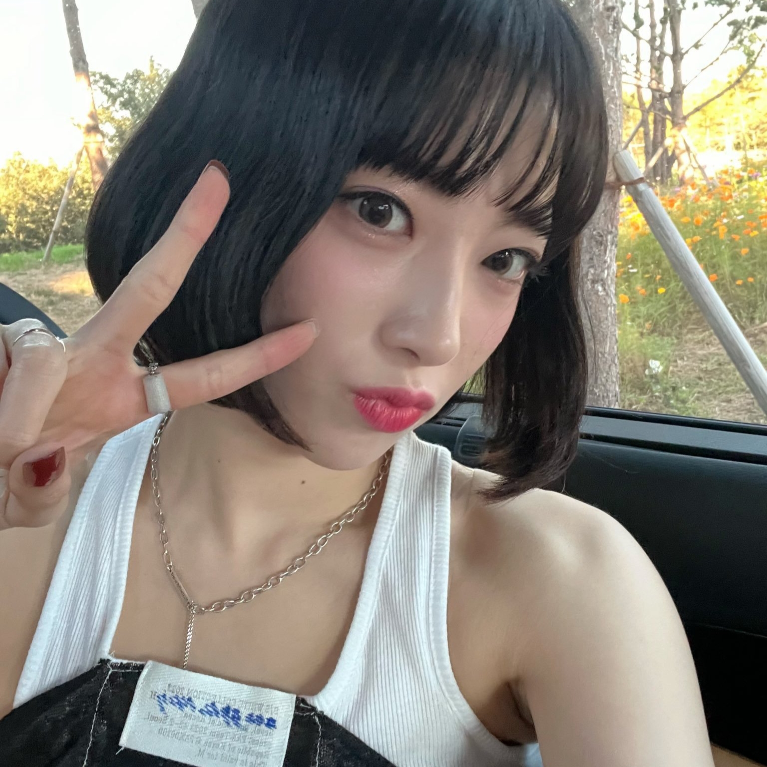 美女照片游泳中国_美女头像真人头像