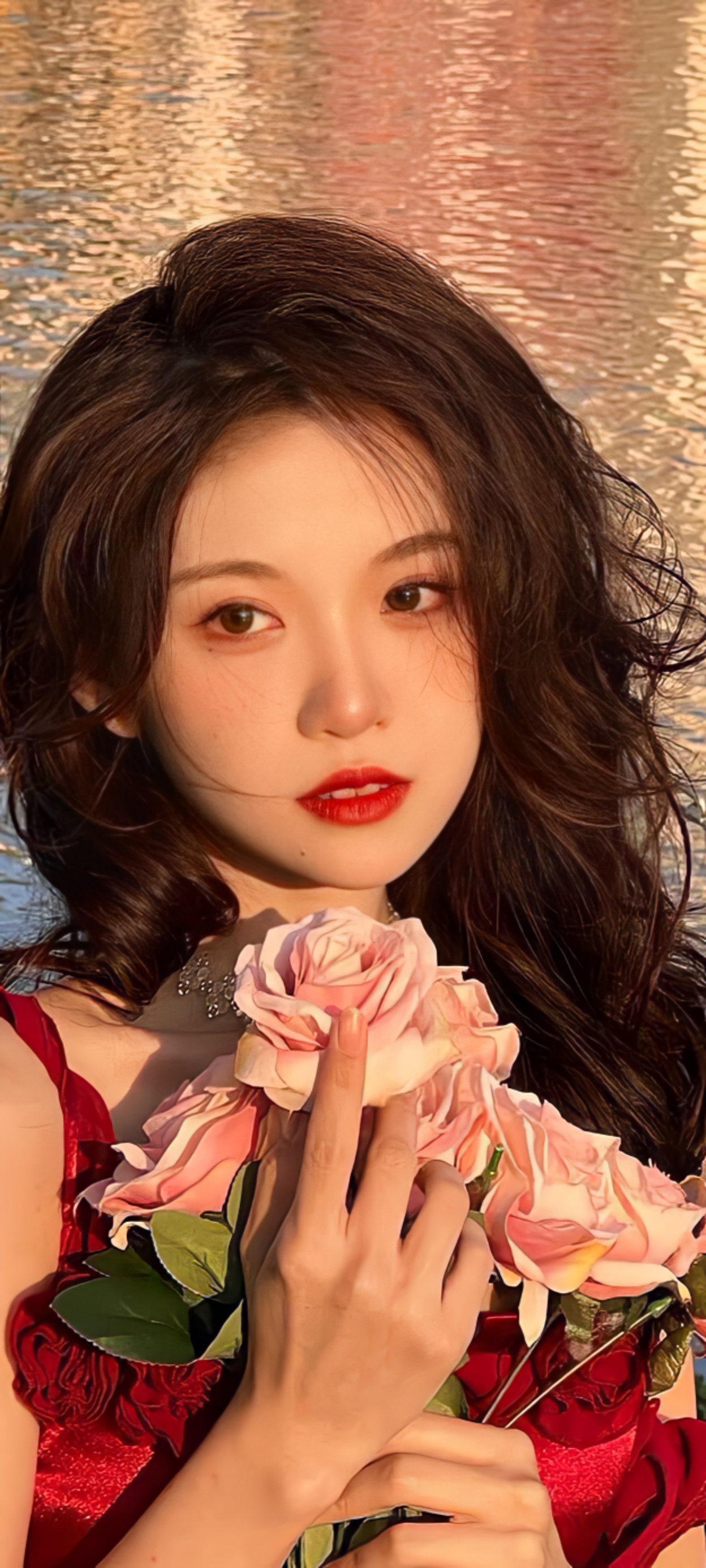 美女壁纸图片2025最新款_美女头像真人